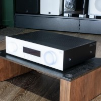 JBL MA710 7.2 Ch 8K AV Receiver - White - Ex-Display