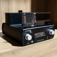 Auris Nirvana IV Headphone Amplifier - Trade-In