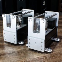 Opera Consonance Cyber-300BD Mono Block Tube Power Amplifiers (Pair) - Trade-In