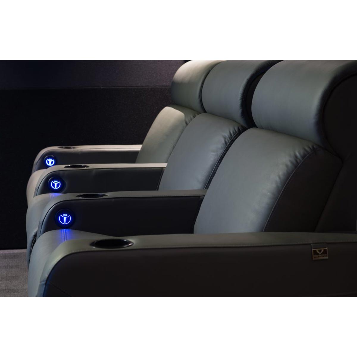 Manhattan cinema seating online