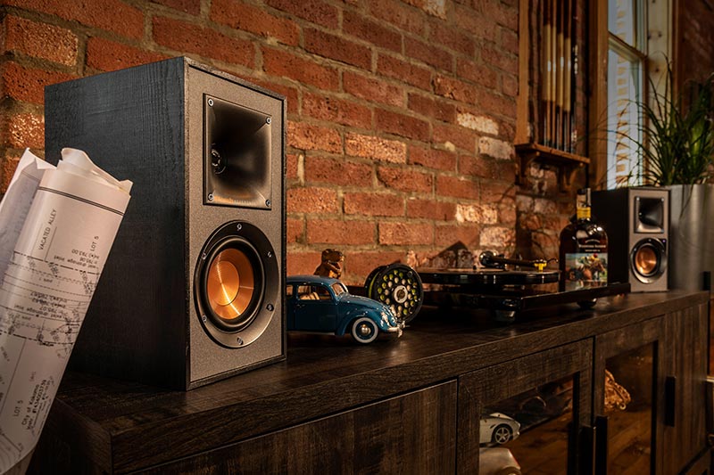 Klipsch Reference R-41PM Powered Speakers