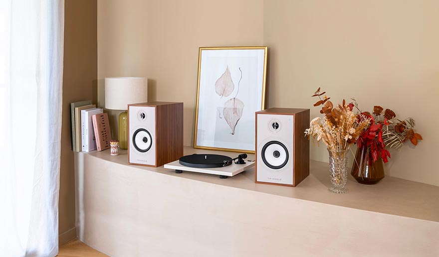 Triangle Borea BR03 Connect Active Bookshelf Speakers