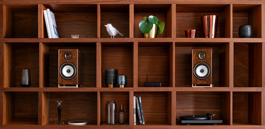 Triangle Capella Active Bookshelf Speakers