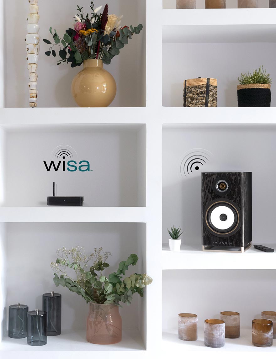 Triangle Capella Active Bookshelf Speakers