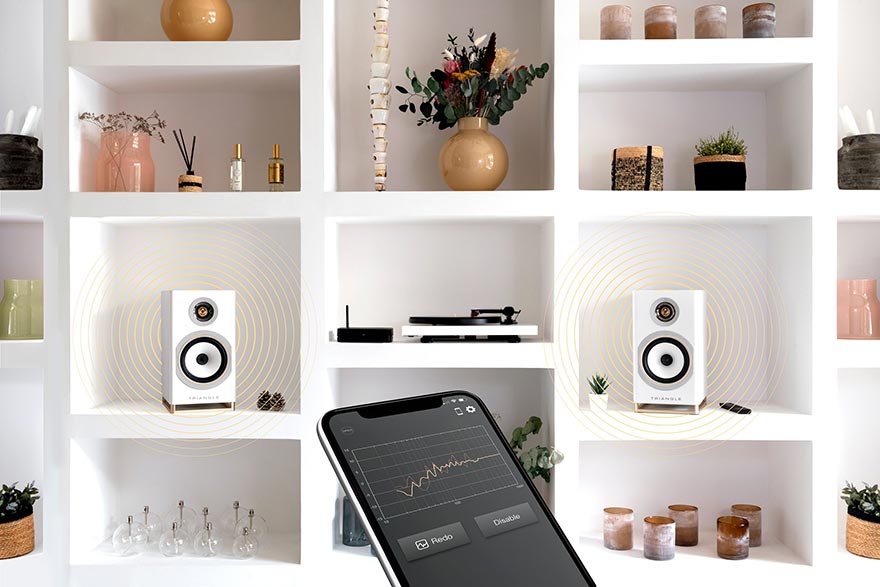 Triangle Capella Active Bookshelf Speakers