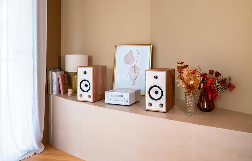 Triangle Borea BR03 Bookshelf Speakers
