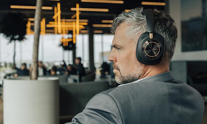 DALI IO-12 Headphones