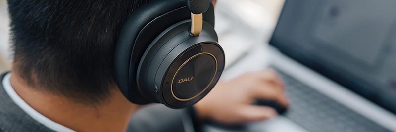 DALI IO-12 Headphones