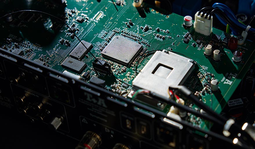 T+A Symphonia Streaming Integrated Amplifier