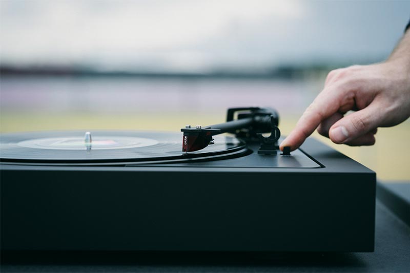 Pro-Ject Automat A2 Turntable