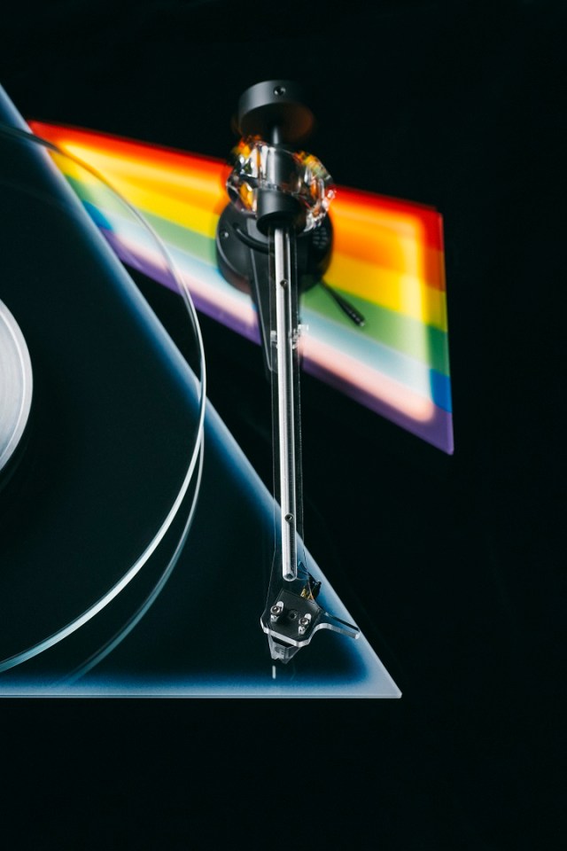 Pro-Ject Dark Side of the Moon Turntable