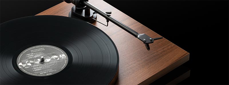 Pro-Ject E1 Phono Turntable